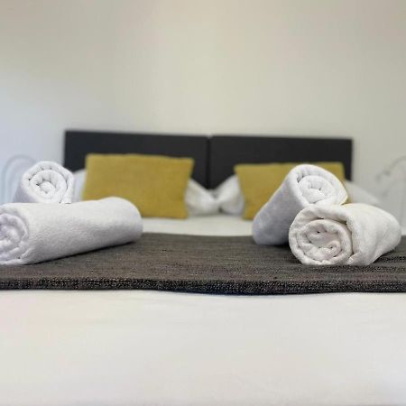 טיסנו Belvilla Apartments In Holiday Resort Jezera Village, Island Murter מראה חיצוני תמונה
